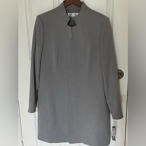 Tahari by Arthur S. Levine Stand Collar Jacket - Picture 1 of 9